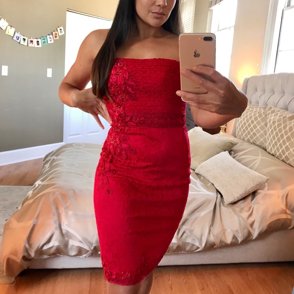 Sue Wong Red Lace Cocktail Dress